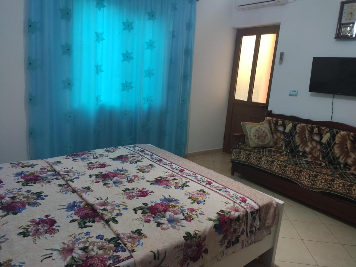 Dema Guesthouse Ksamil Exterior photo